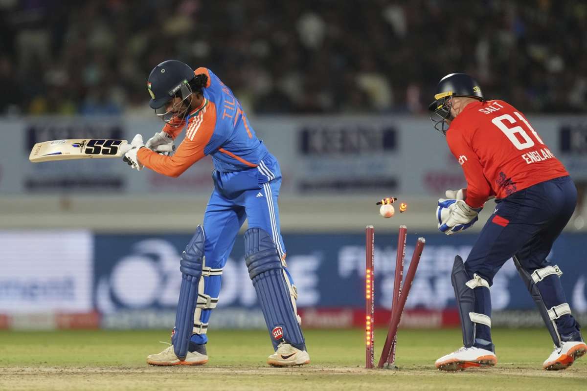 England Beat India By 26 Runs To Avoid Series Loss in Rajkot