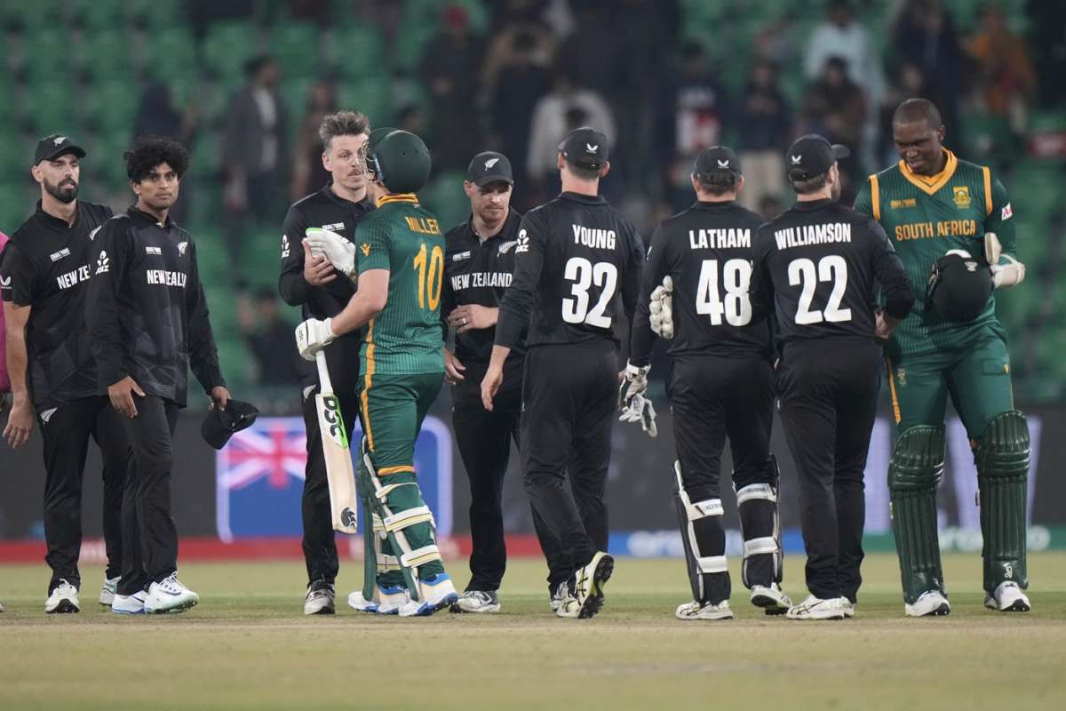 New Zealand dominate South Africa to secure a Champions Trophy final clash with India